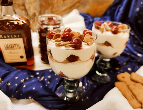 Amaretto-Kirsch-Schichtdessert