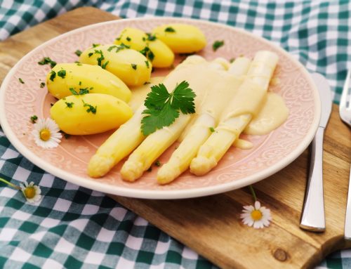 Spargel mit veganer Hollandaise